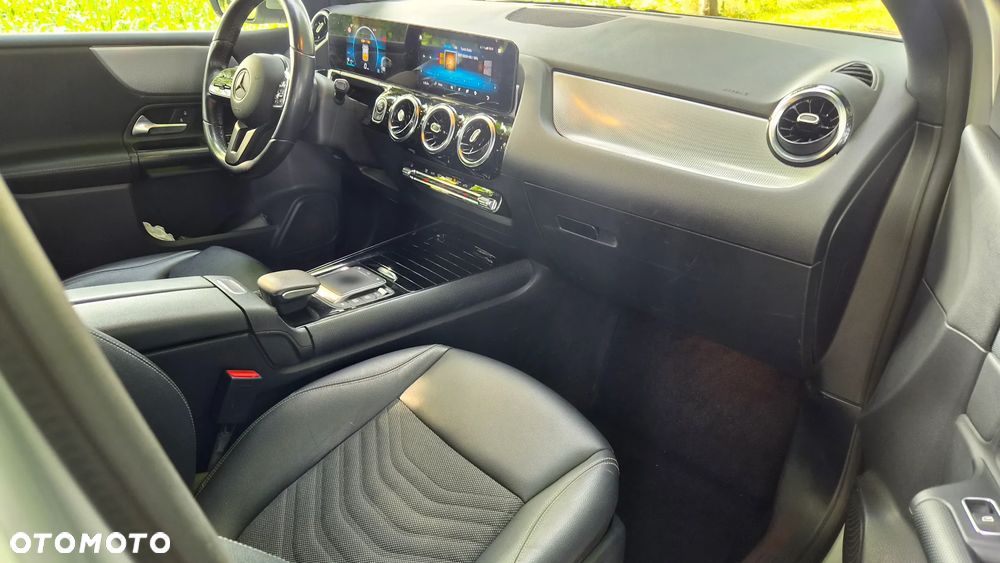 Mercedes-Benz Klasa B 180 d 8G-DCT Edition 2021 - 14