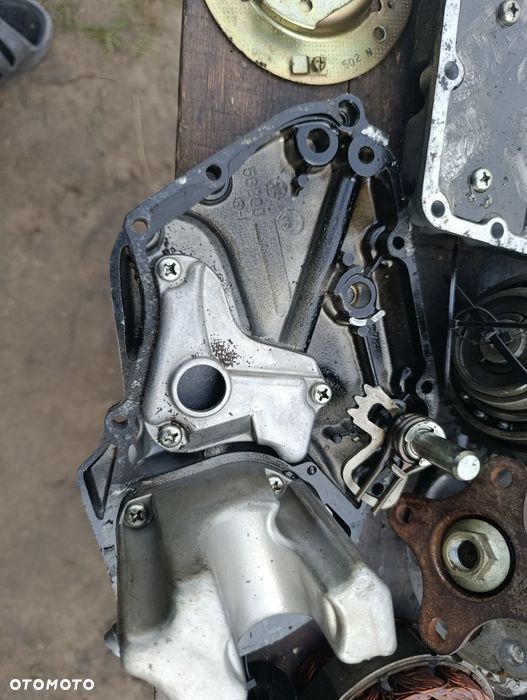 Części Yamaha XJ 700 Maxim 750 1AA silnika silnik silnikowe J4 - 6