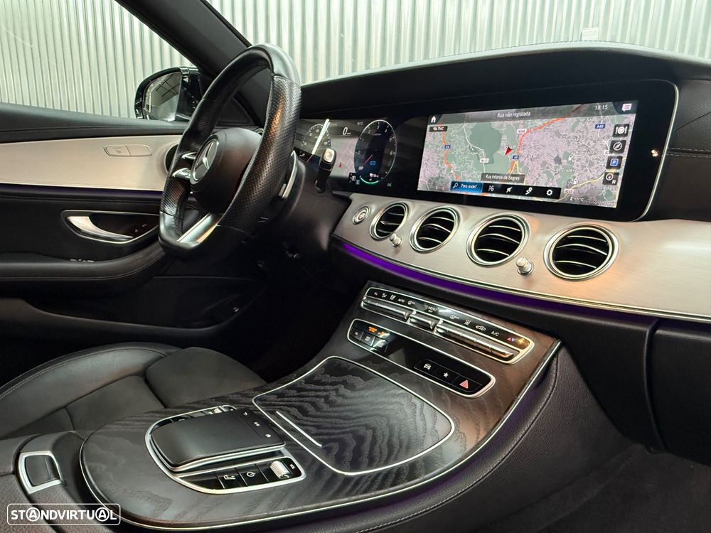 Mercedes-Benz E 300 de AMG Line - 26
