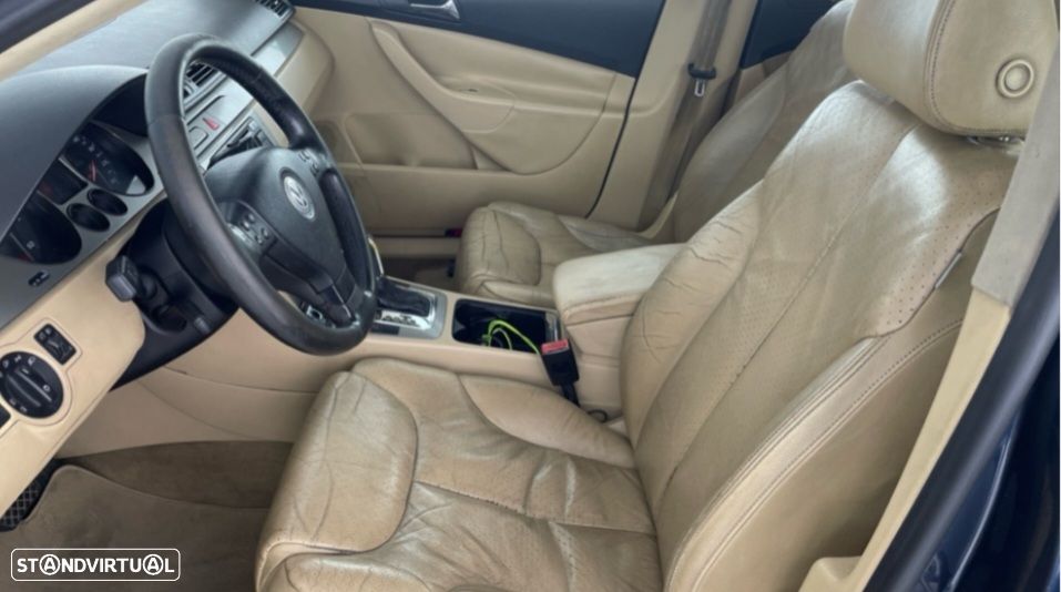 VW Passat Variant 2.0 TDi Confortline DSG - 10