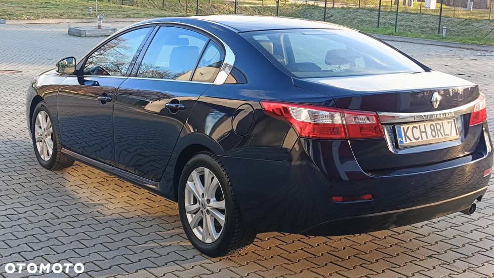 Renault Latitude - 6