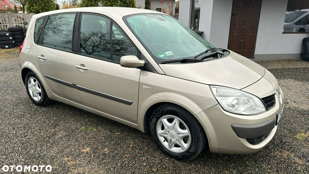 Renault Scenic - 2