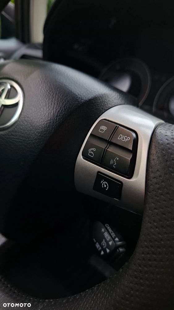 Toyota Auris 1.6 Executive - 23