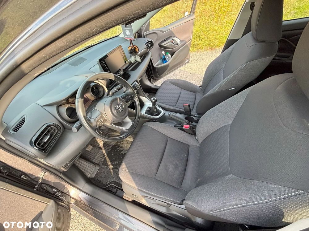 Toyota Yaris 1.5 Comfort - 17