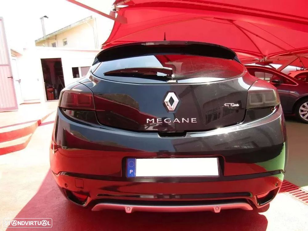 Renault Mégane Coupe Energy dCi 110 FAP Start & Stop GT Line - 28