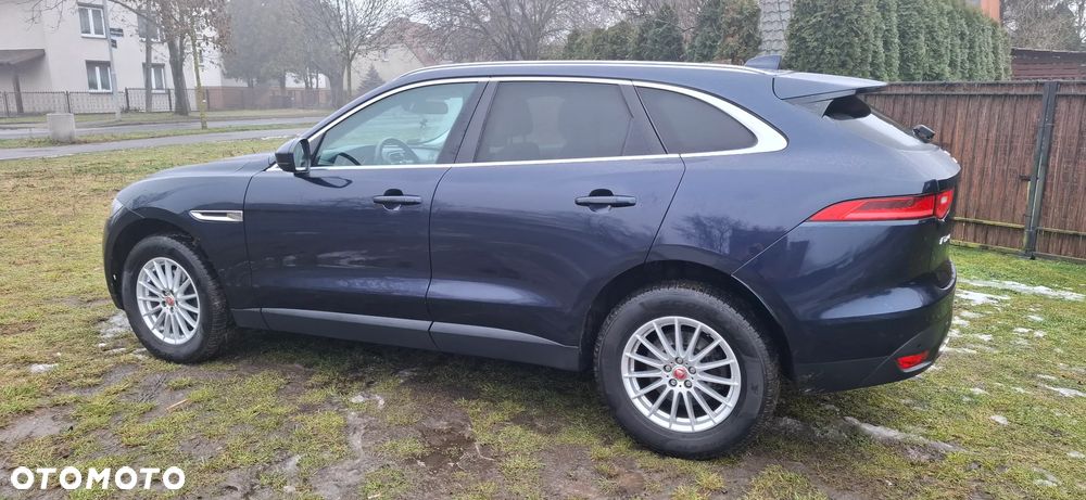 Jaguar F-Pace - 3