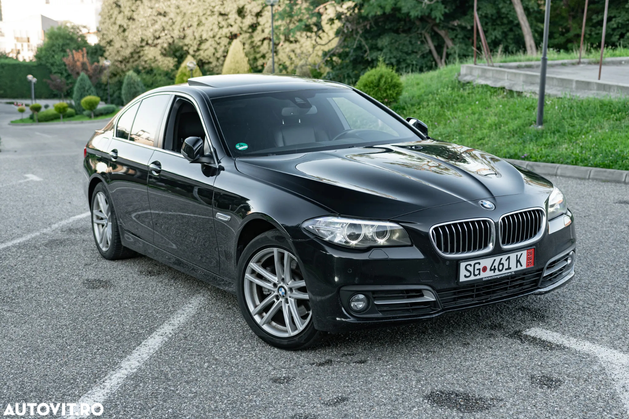 BMW Seria 5 520d xDrive - 25