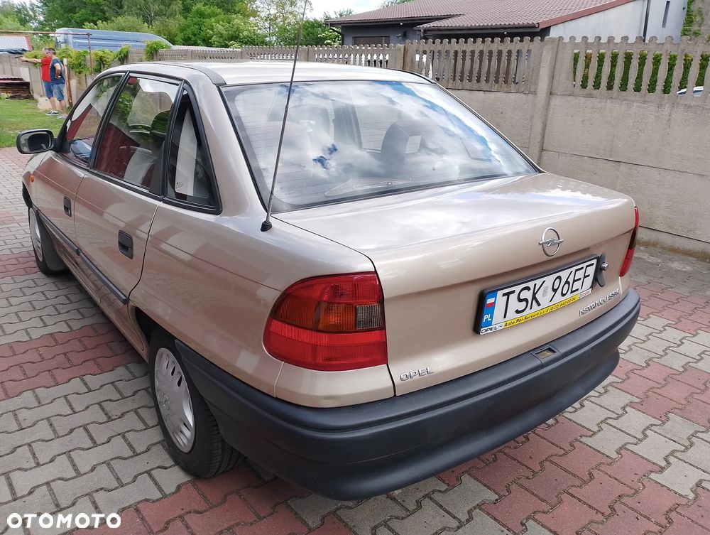 Opel Astra 1.4 Start - 6