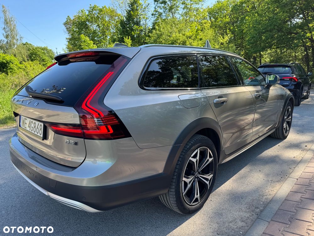 Volvo V90 Cross Country D5 SCR AWD Pro - 2