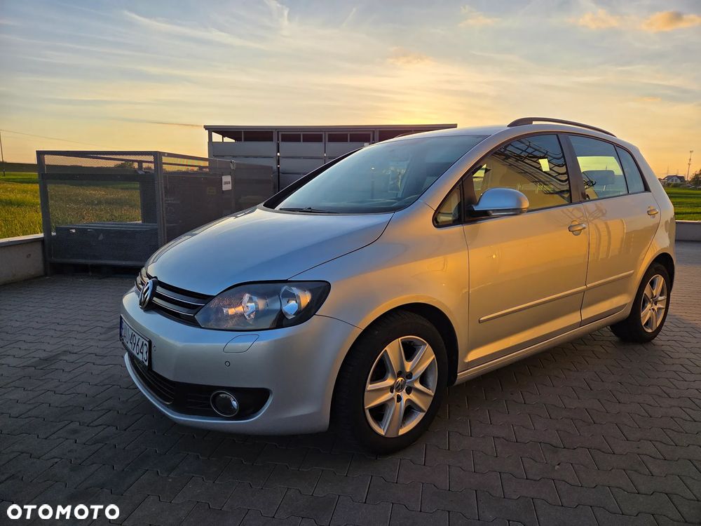 Volkswagen Golf Plus - 14
