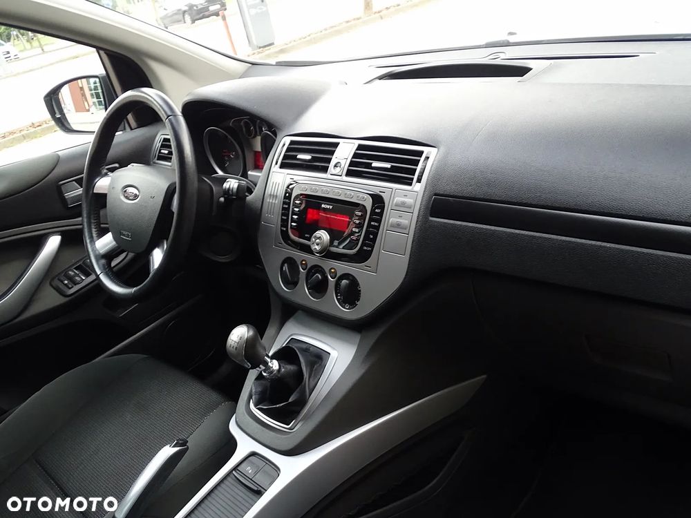 Ford Kuga 2.0 TDCi 2x4 Trend - 7