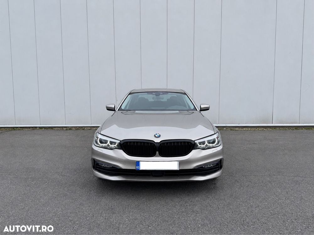BMW Seria 5 530i Aut. Sport Line - 4