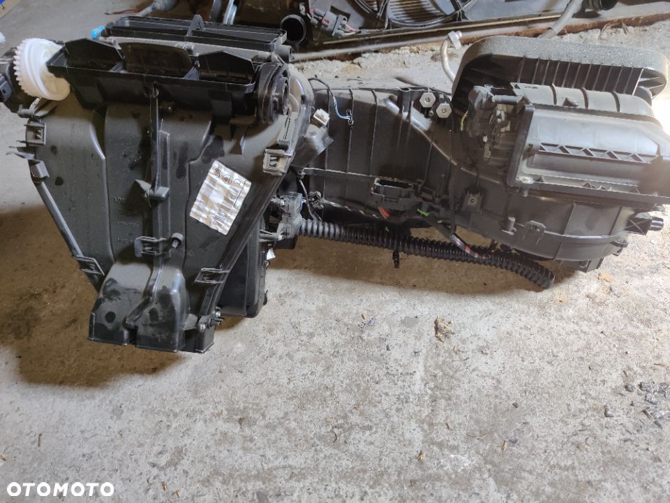 Nagrzewnica Skoda Octavia 2 fl  II lift Klimatronik 1Z1820003EH Climatronic Europa EU - 2