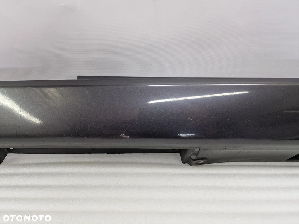 NISSAN 370Z LIFT 09- LEWA LISTWA PROGOWA / NAKŁADKA PROGU , NR 768511EA0H , NR AUKCJI PR323 - 3