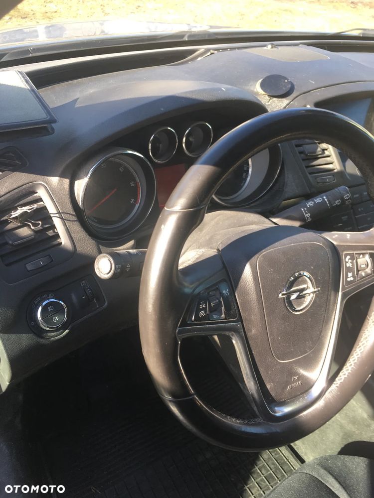 Opel Insignia 2.0 CDTI Edition - 3