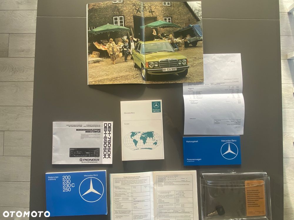Mercedes-Benz W123 - 40