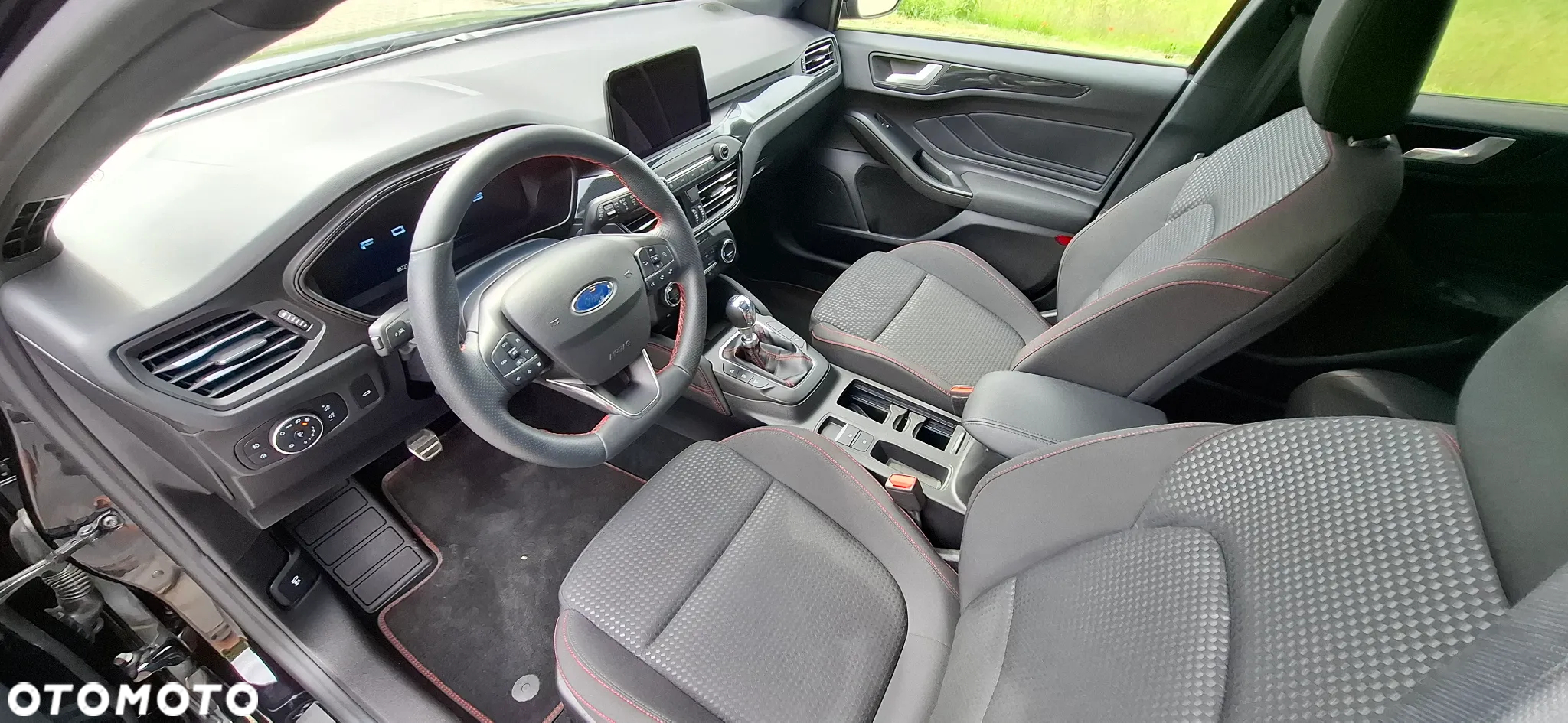 Ford Focus 1.0 EcoBoost mHEV ST-Line - 8