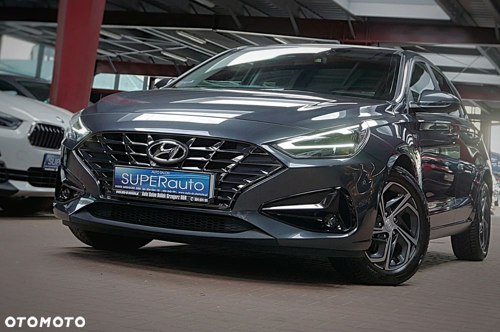 Hyundai i30 1.5 T-GDI Fastback 48V-Hybrid DCT Prime - 5