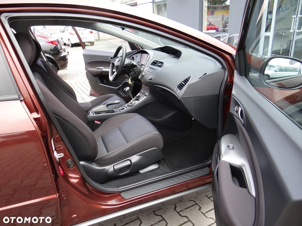 Honda Civic 1.4 i-VTEC Comfort - 30