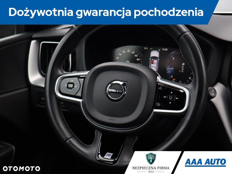 Volvo XC 60 - 22