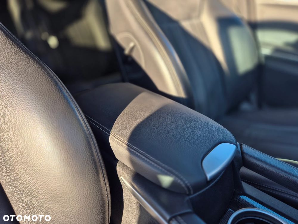 Mercedes-Benz ML 320 CDI 4-Matic - 22