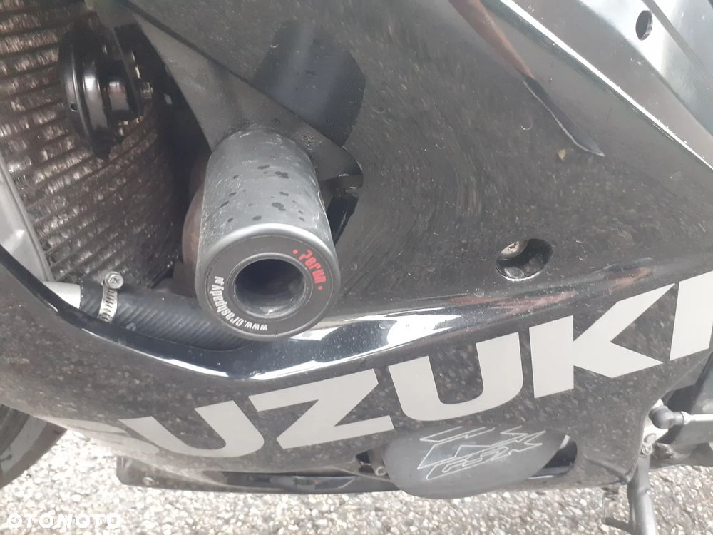 Suzuki GSX-R - 20