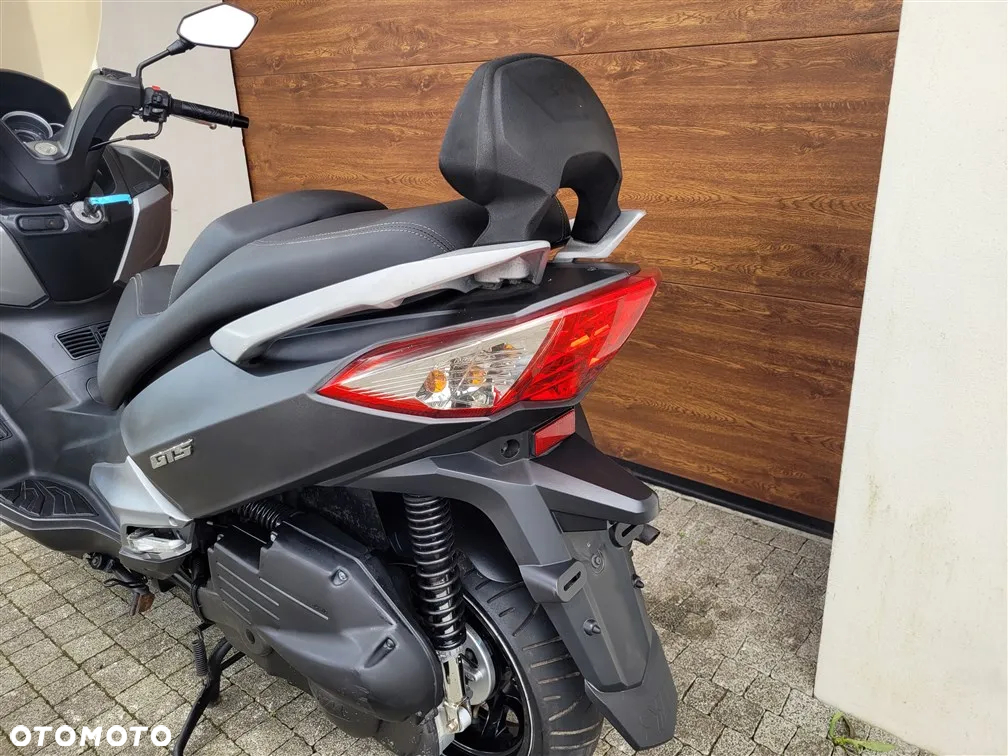 SYM GTS - 16