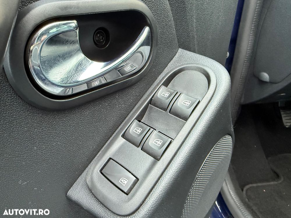 Dacia Duster 1.5 dCi 4x2 Prestige - 18