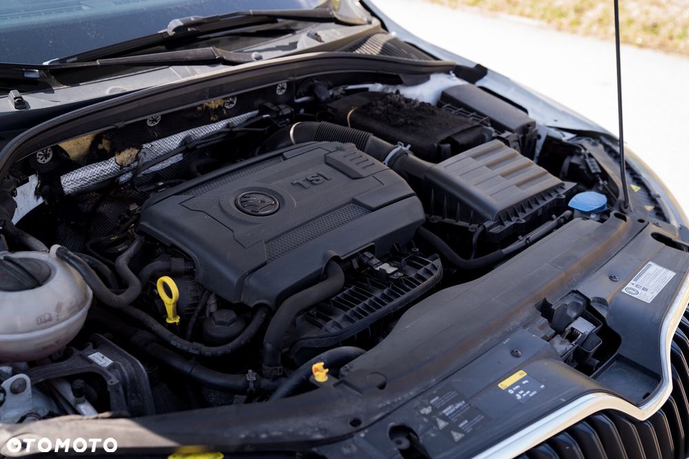Skoda Octavia 1.8 TSI L&K DSG - 27