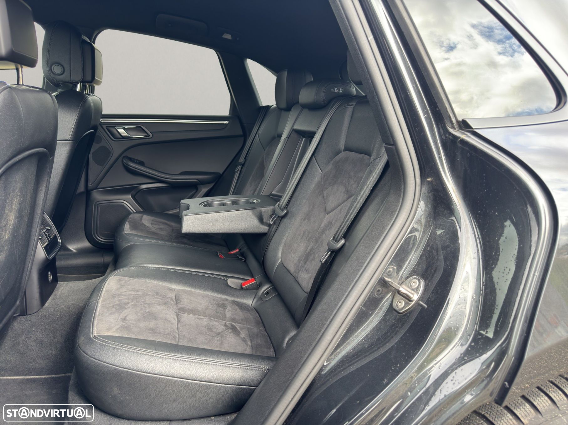 Porsche Macan - 13