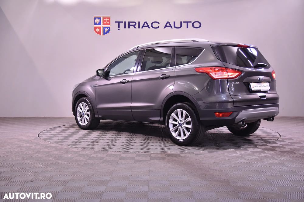 Ford Kuga - 3