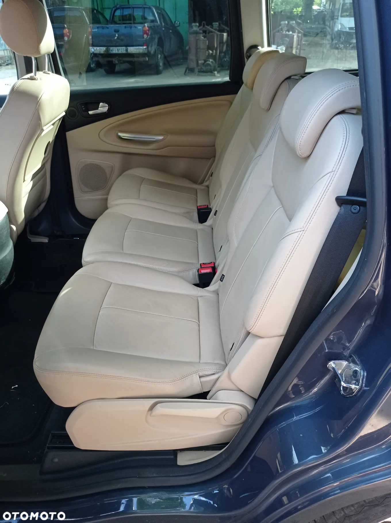 Ford Galaxy 2.0 TDCi Ghia - 15