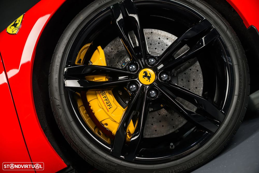 Ferrari 296 GTB - 11