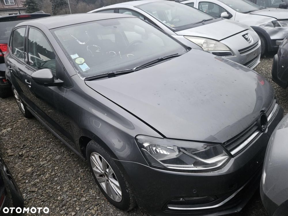Volkswagen Polo 1.4 TDI (Blue Motion Technology) DSG Highline - 2