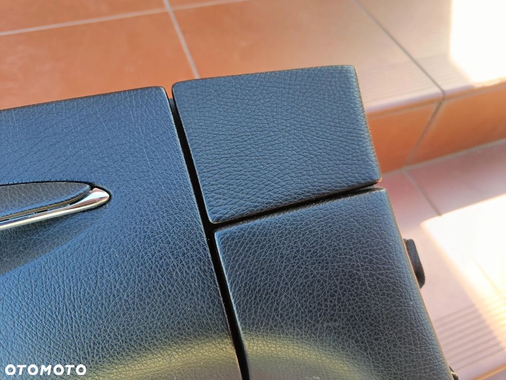 MERCEDES W209 CLK SCHOWEK KONSOLI PASAŻERA ANGLIK - 3