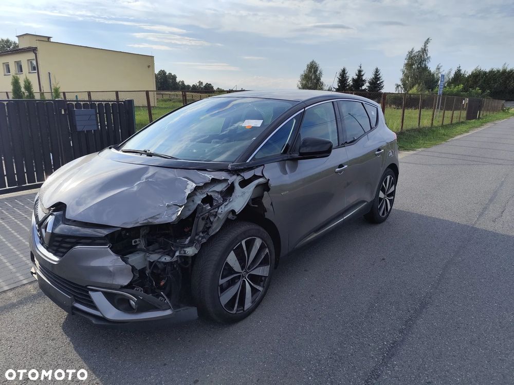Renault Scenic - 8