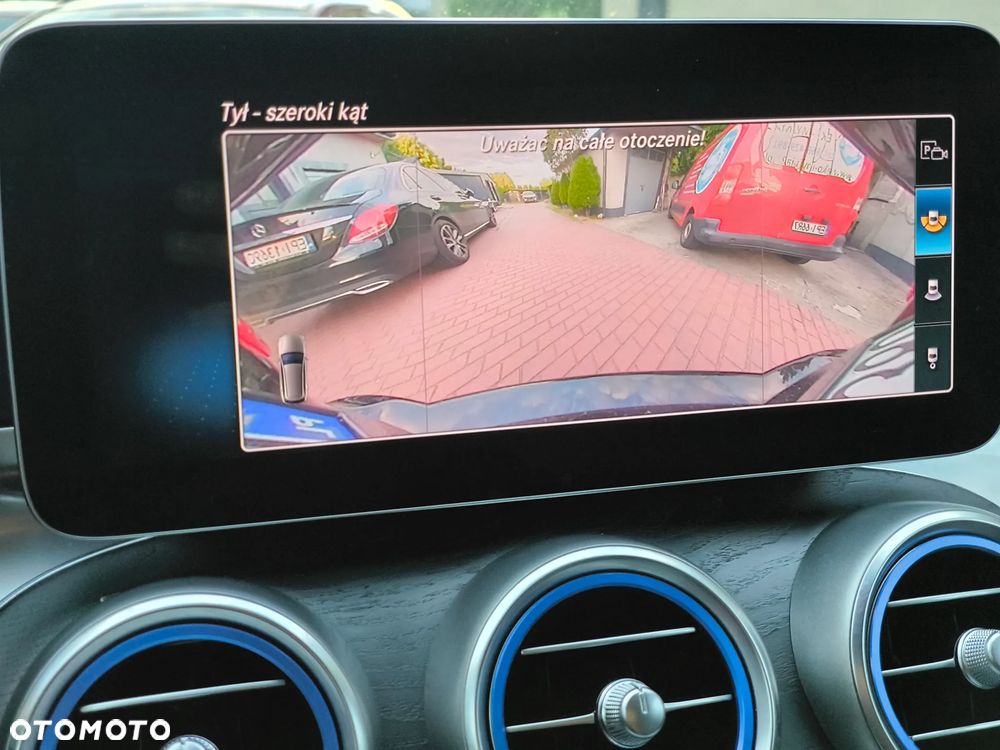Mercedes-Benz Klasa C 220 d 9G-TRONIC - 39