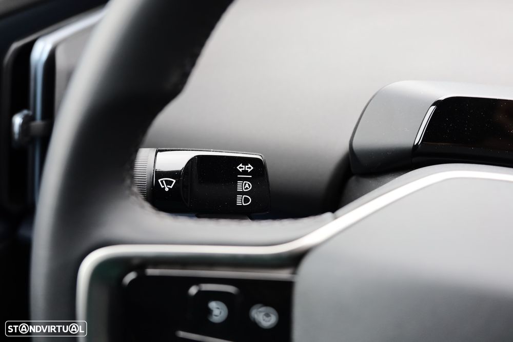 Volvo EX30 69 kWh Single Motor Extended Range Core - 26