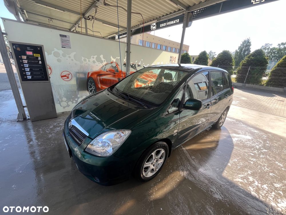 Toyota Corolla Verso 2.0 D-4D - 10