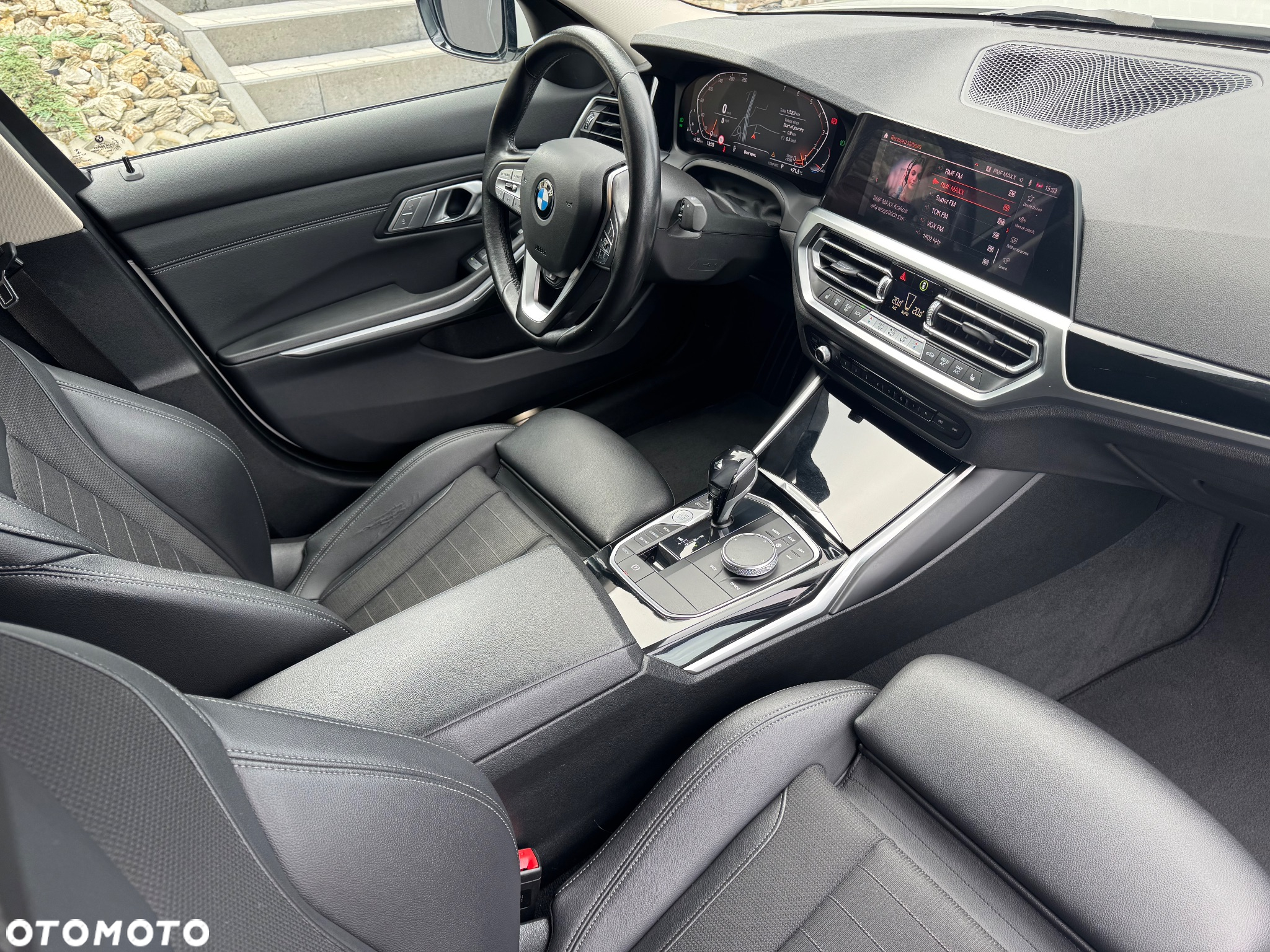 BMW Seria 3 320i xDrive Sport Line - 30