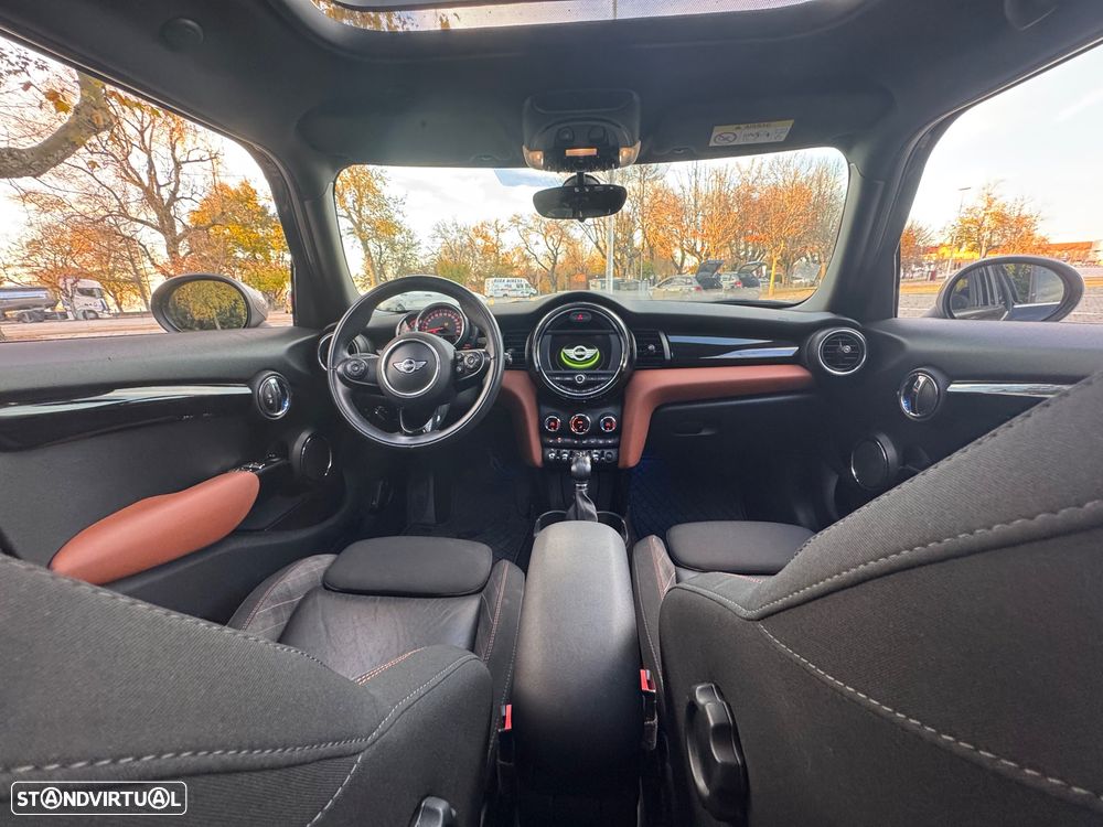 MINI 5 Portas Cooper Aut. Seven Chili - 11