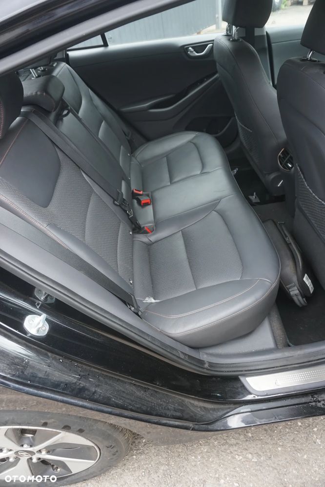 Hyundai IONIQ Electric Platinum - 9
