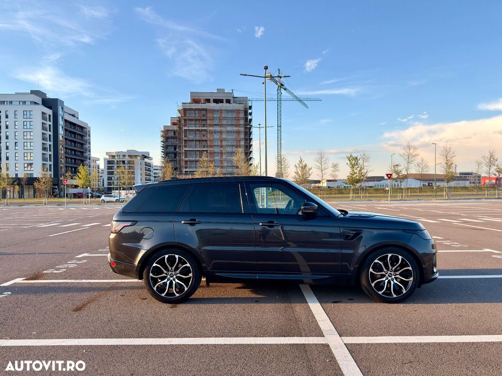 Land Rover Range Rover Sport 3.0 I6 D250 MHEV HSE Dynamic Stealth - 8