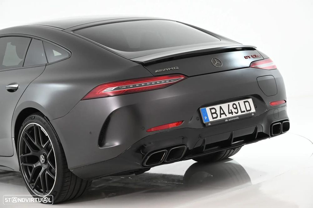 Mercedes-Benz AMG GT - 13