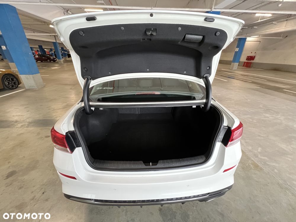 Kia Optima - 10