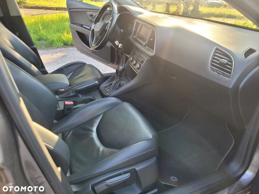 Seat Leon 2.0 TDI DPF Start&Stop DSG XCELLENCE - 23