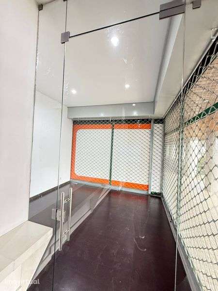 Aluga-se ou vende-se loja em Felgueiras - Grande imagem: 5/9