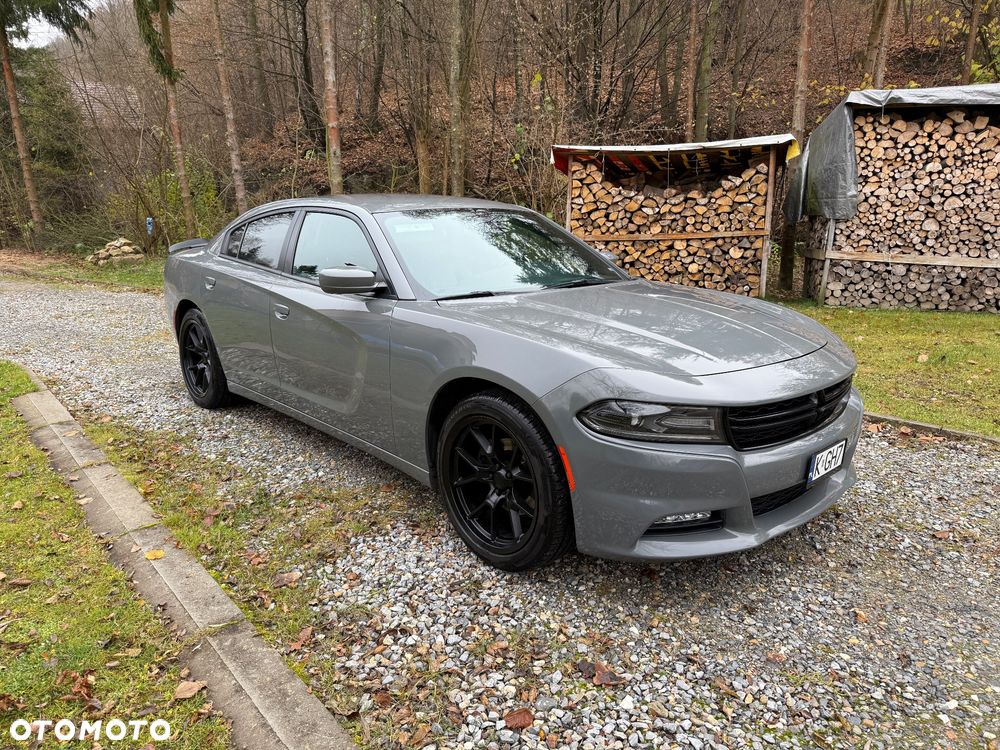 Dodge Charger - 1