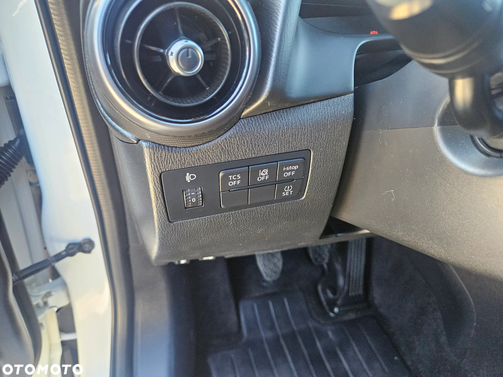 Mazda CX-3 SKYACTIV-G 121 FWD Sports-Line - 36