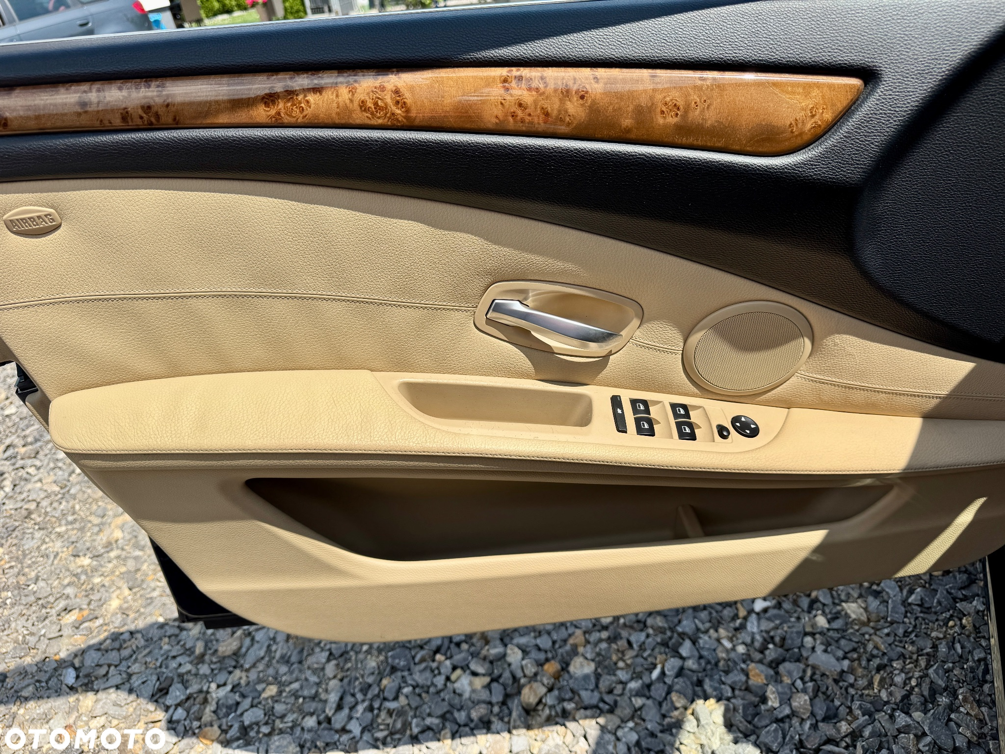 BMW Seria 5 523i - 29